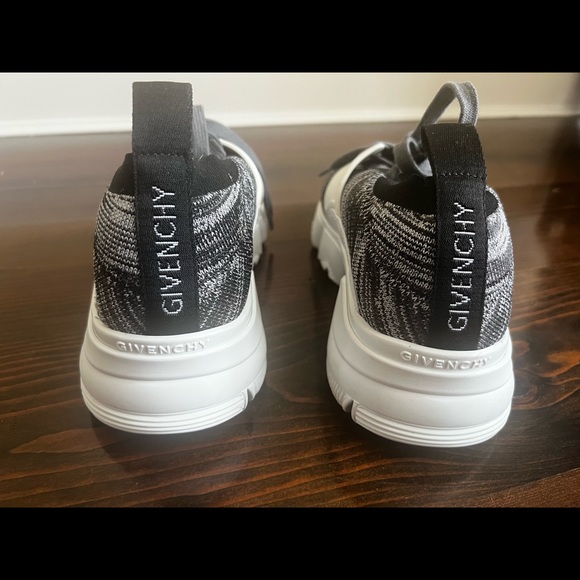 Givenchy sneakers - Picture 5 of 6
